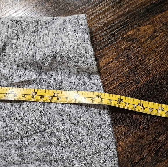 NEW It's Our Time Gray Open Cardigan Pockets Small - Picture 9 of 9